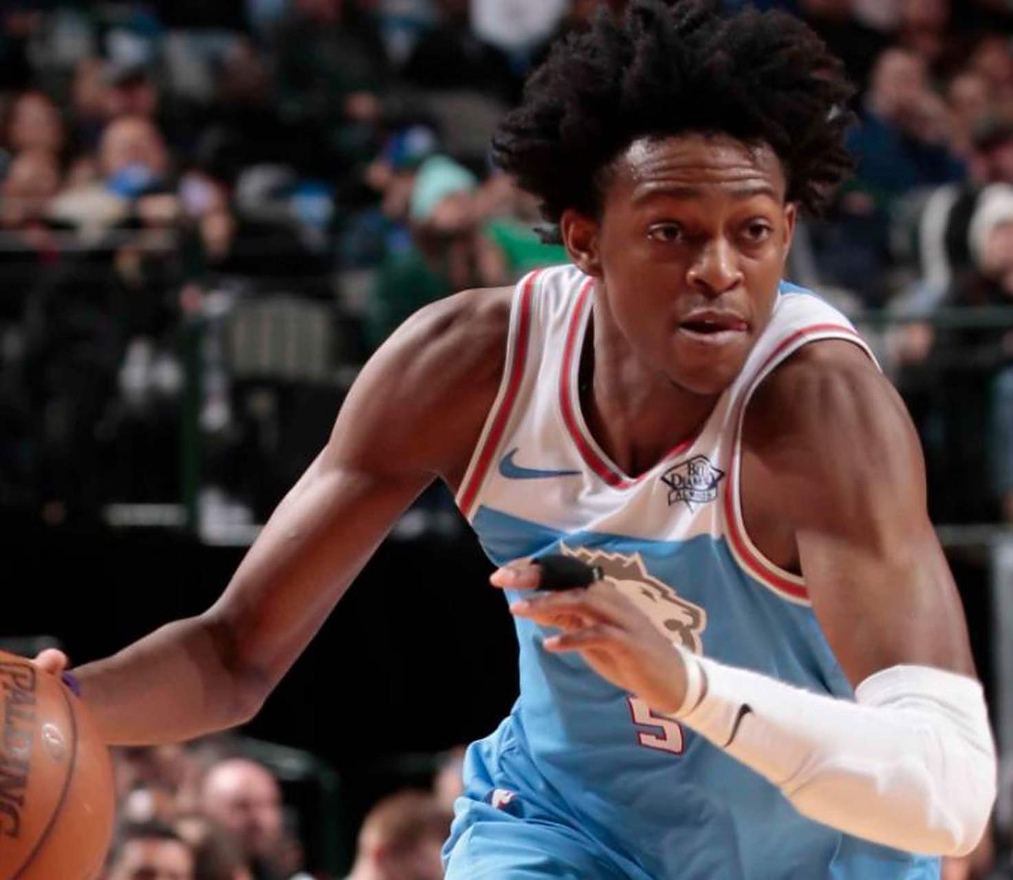 关于国王队小将福克斯再次获得MVP荣誉的信息