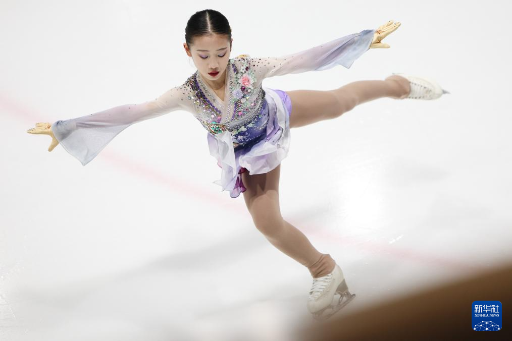 开云sport-花样滑冰选手精湛技艺,赢得评委认可的简单介绍