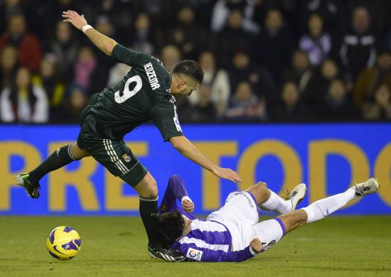 开云体育在线-包含瓦拉多利德前锋力克对手，带领球队实现逆转的词条