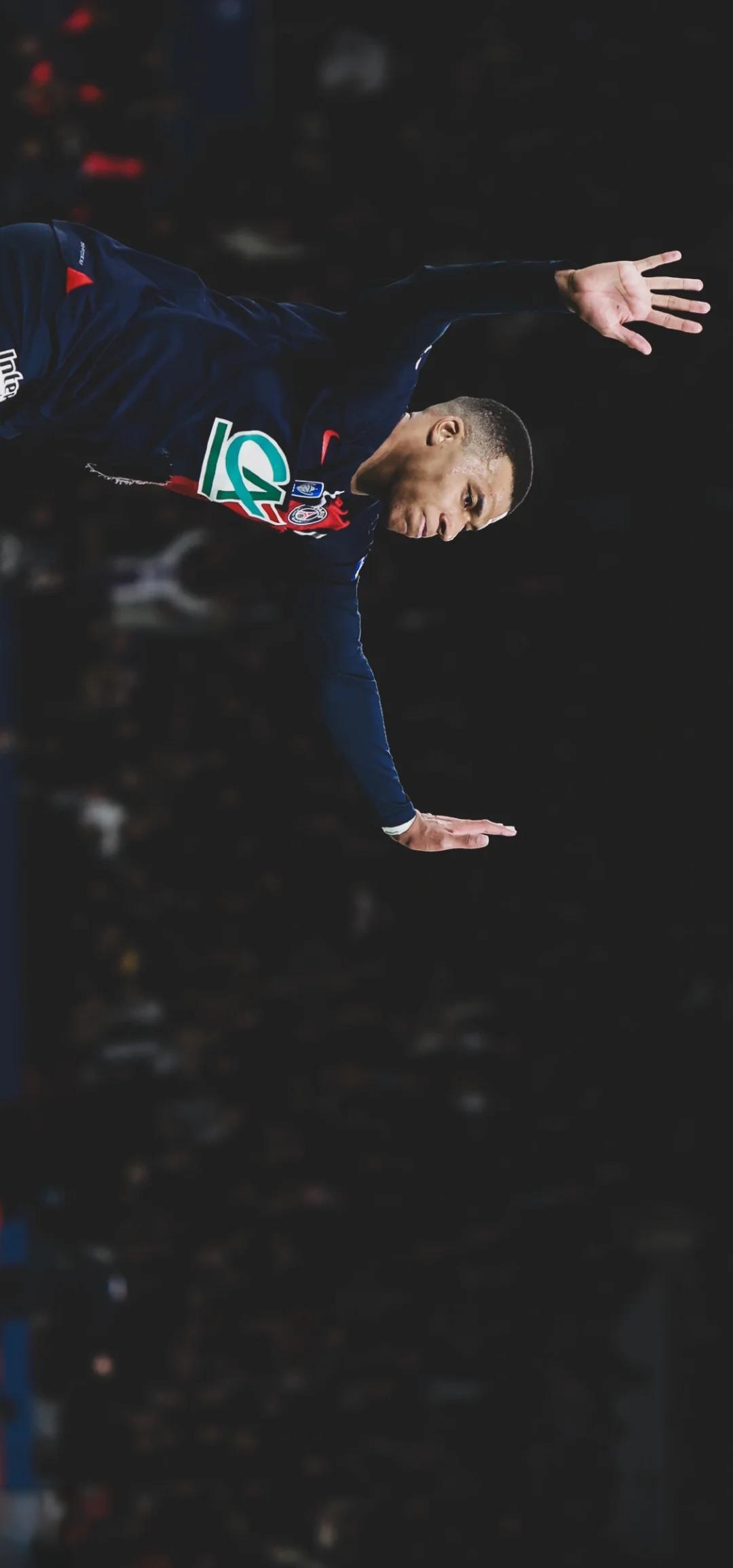 巴黎圣日耳曼签约新后卫,强化防线实力的简单介绍 巴黎圣日耳曼签约新后卫,强化防线实力的简单介绍