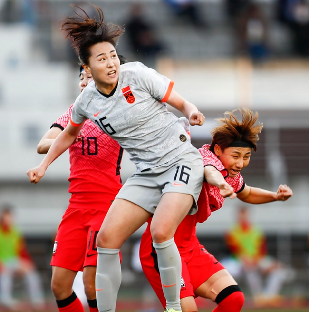 开云体育APP下载-包含战胜女足驳回反击，全员闪光在比赛场上的词条