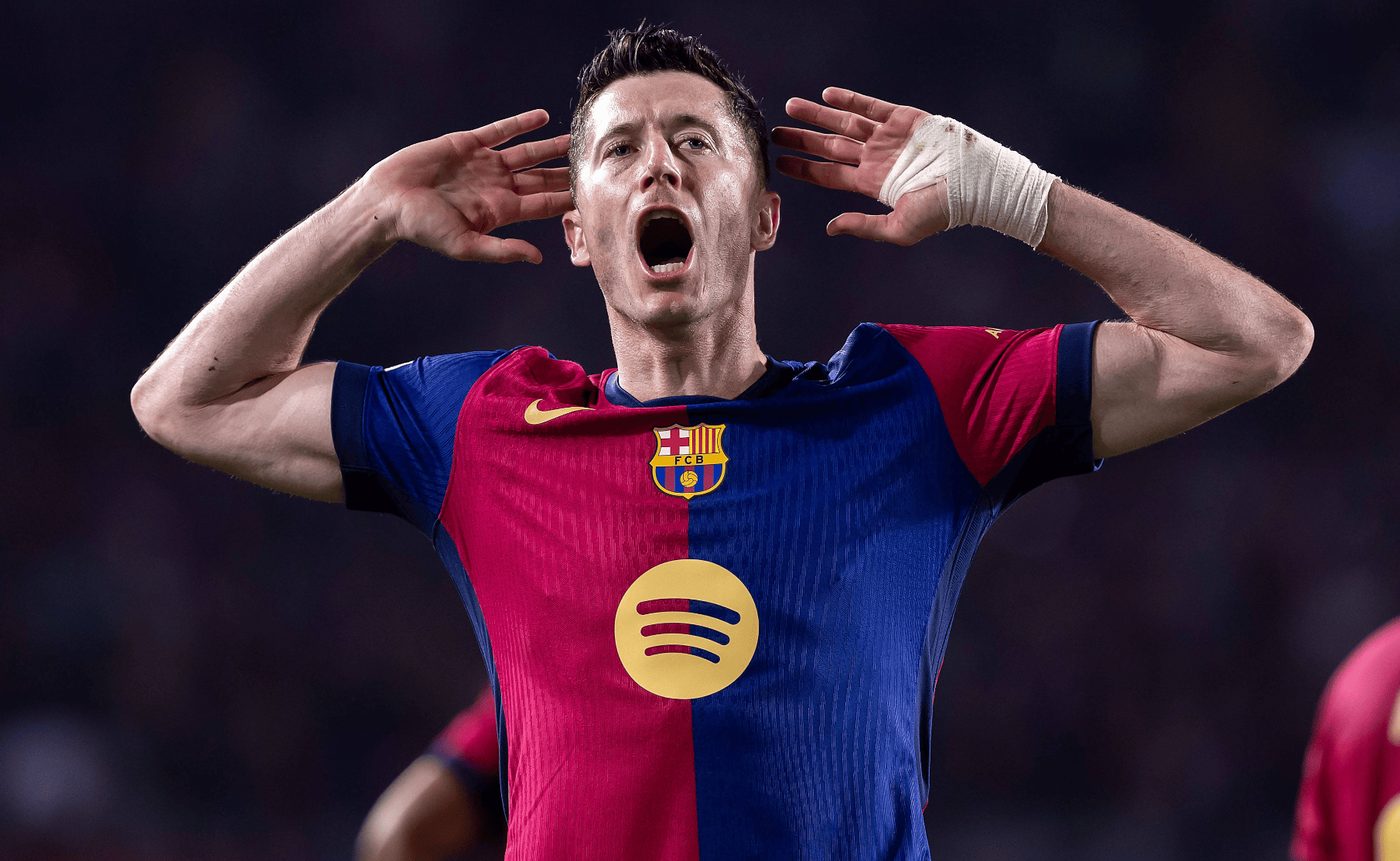 巴萨完胜阿根廷,凯恩统治全场 巴萨完胜阿根廷,凯恩统治全场