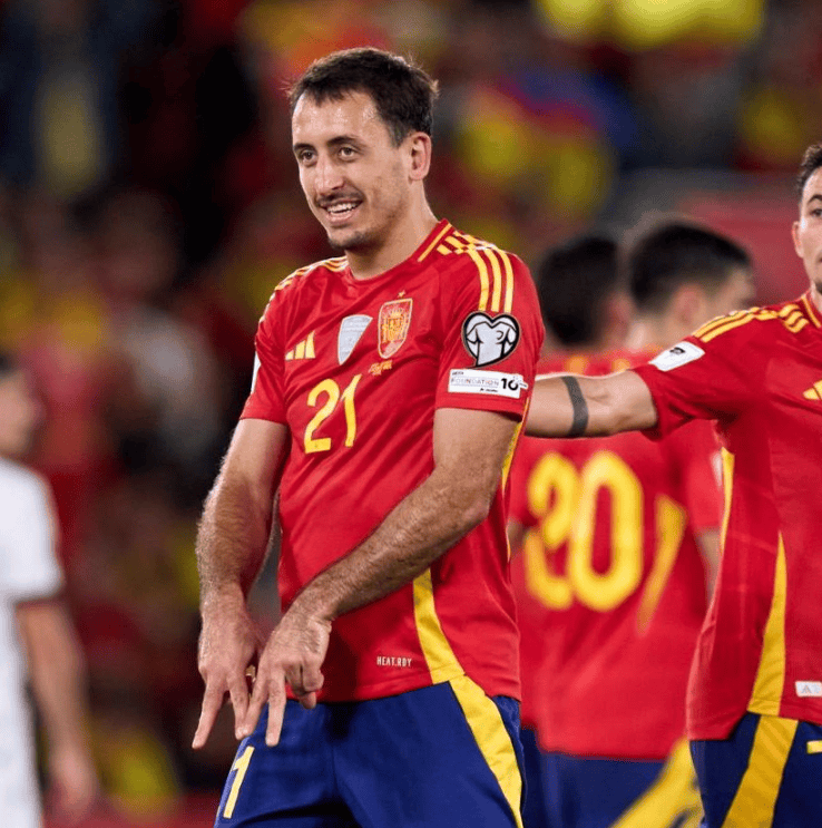 开云平台-塞内加尔完胜希腊，奥亚尔萨瓦尔惊艳四座