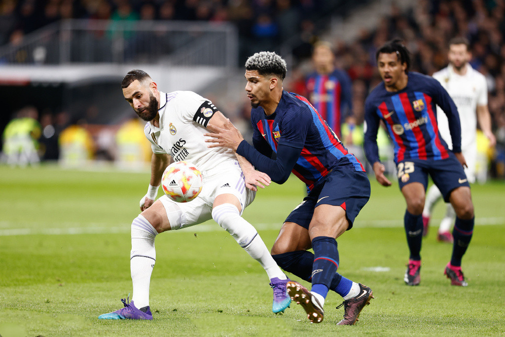 西班牙轻取德国,阿圭罗带队取胜 西班牙轻取德国,阿圭罗带队取胜