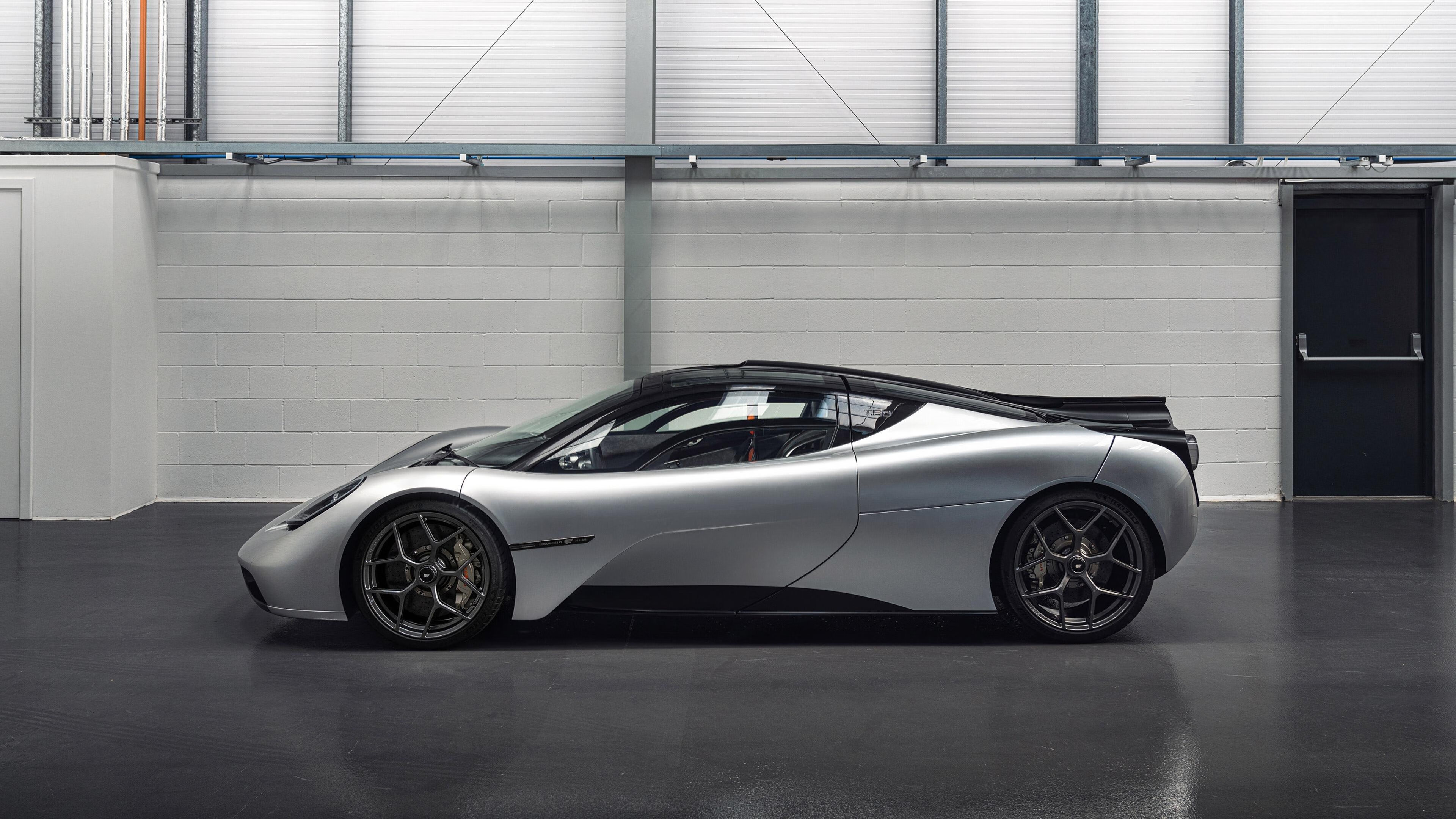 当传控的画卷被暴力切割，巴尔韦德与西班牙打穿乌克兰的战术革命