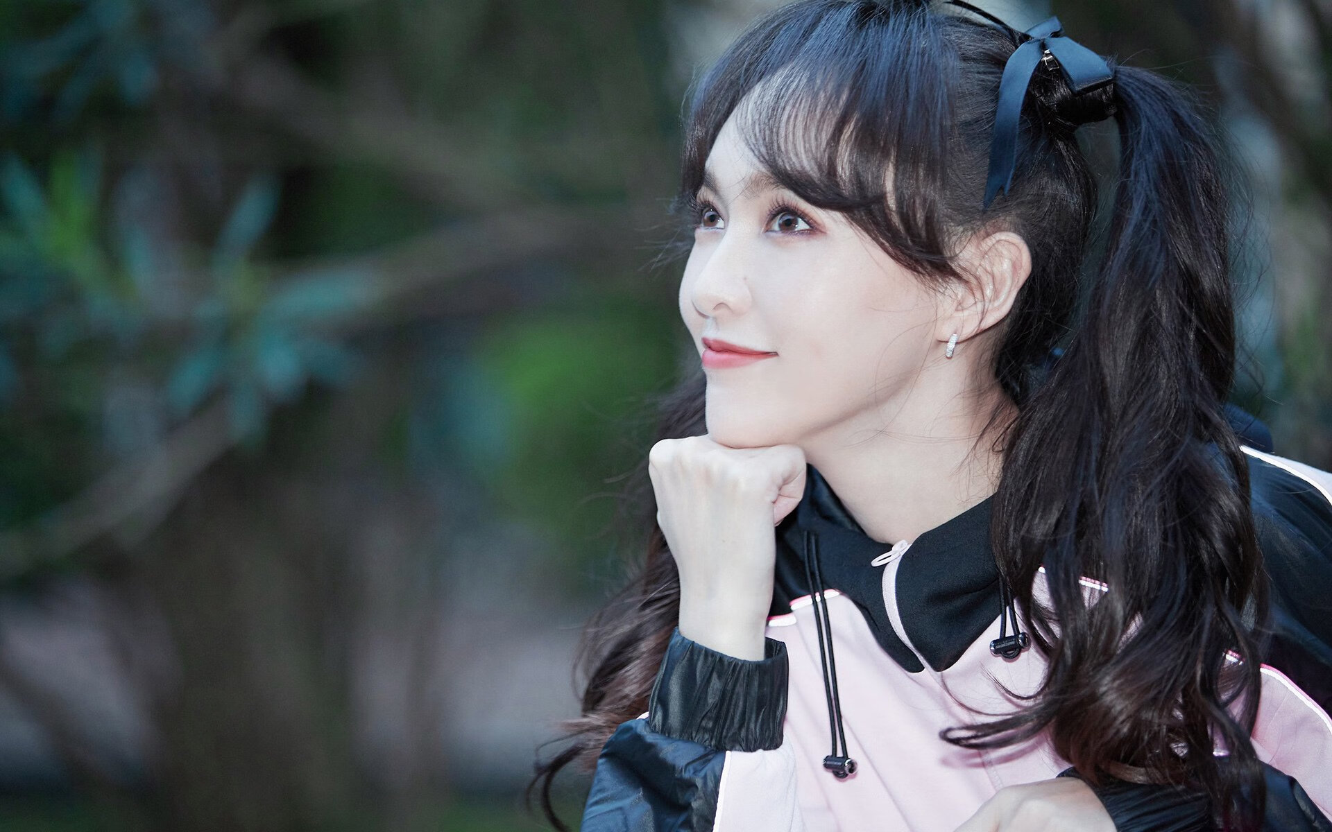 开云体育APP下载-双线争冠，德甲焦点战与快船击溃步行者的竞技启示