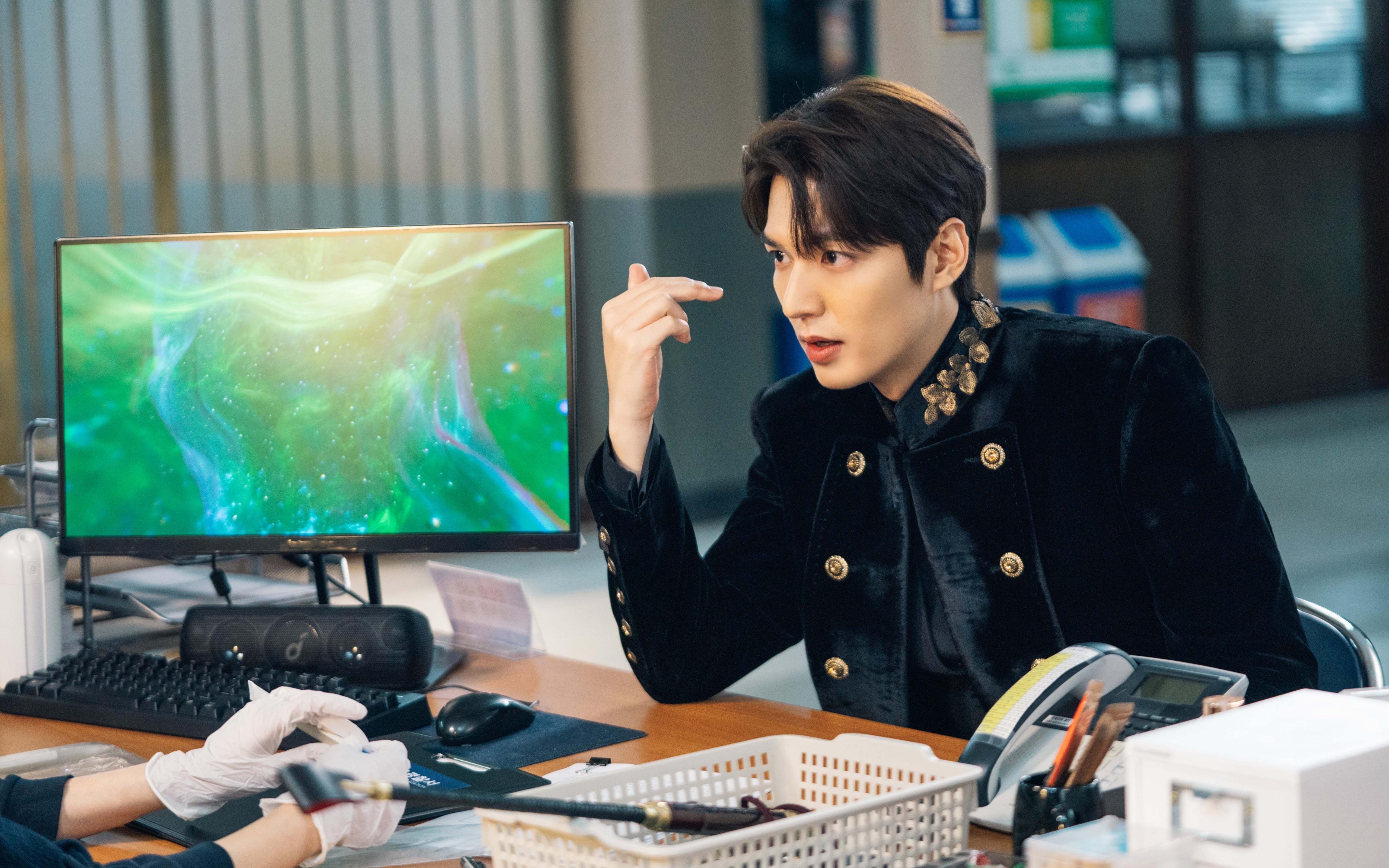 冷锋过境伊比利亚，当苏格兰打穿葡萄牙，基米希接过世界排名的权杖