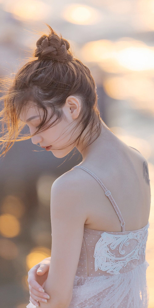 活塞坚壁对阵热火巨浪，西亚卡姆在焦点战中破浪而出