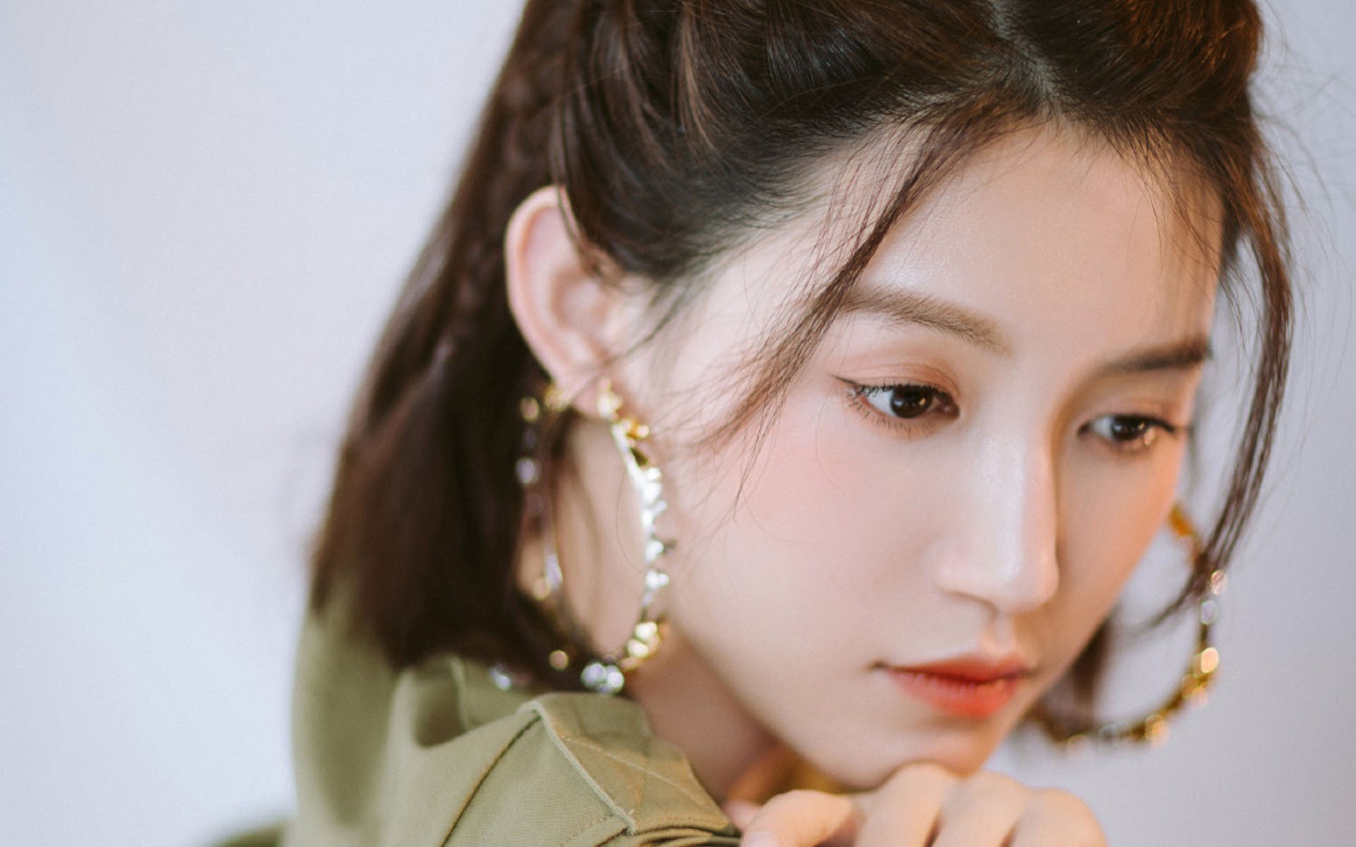 开云体育登录-教科书般的防守，富安健洋如何为现代边后卫写下完美答案