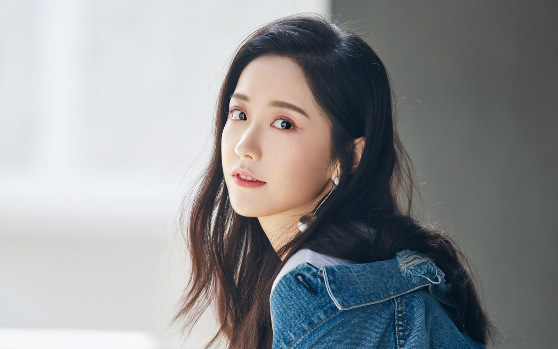 南美与北欧的巅峰对决,2026世界杯B组,巴西用犀利进攻击溃丹麦,姆巴佩诠释唯一巨星风采